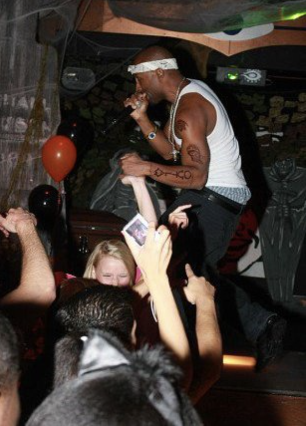 Josh Harraway as Tupac at Medusa's Chicago