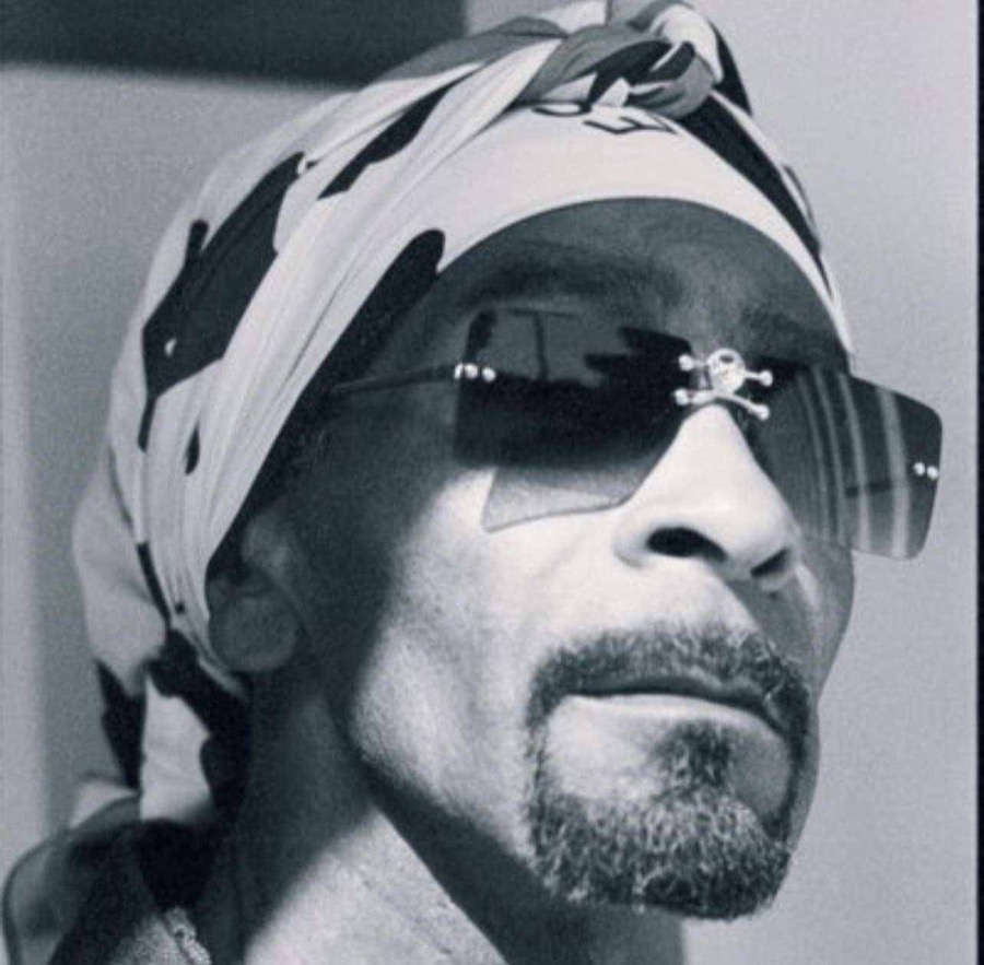 A closeup portrait of Erich Finch as Snoop Dogg